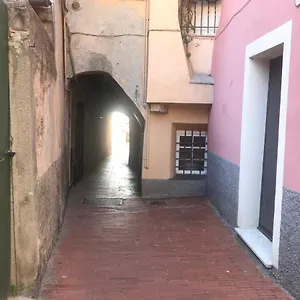 House Adriano By Holiday World , Laigueglia Italia
